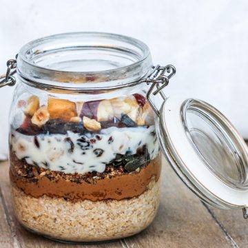 How to Make Vegan Overnight Oats