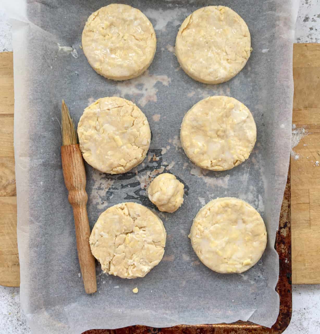 Vegan scones on a baking tray.