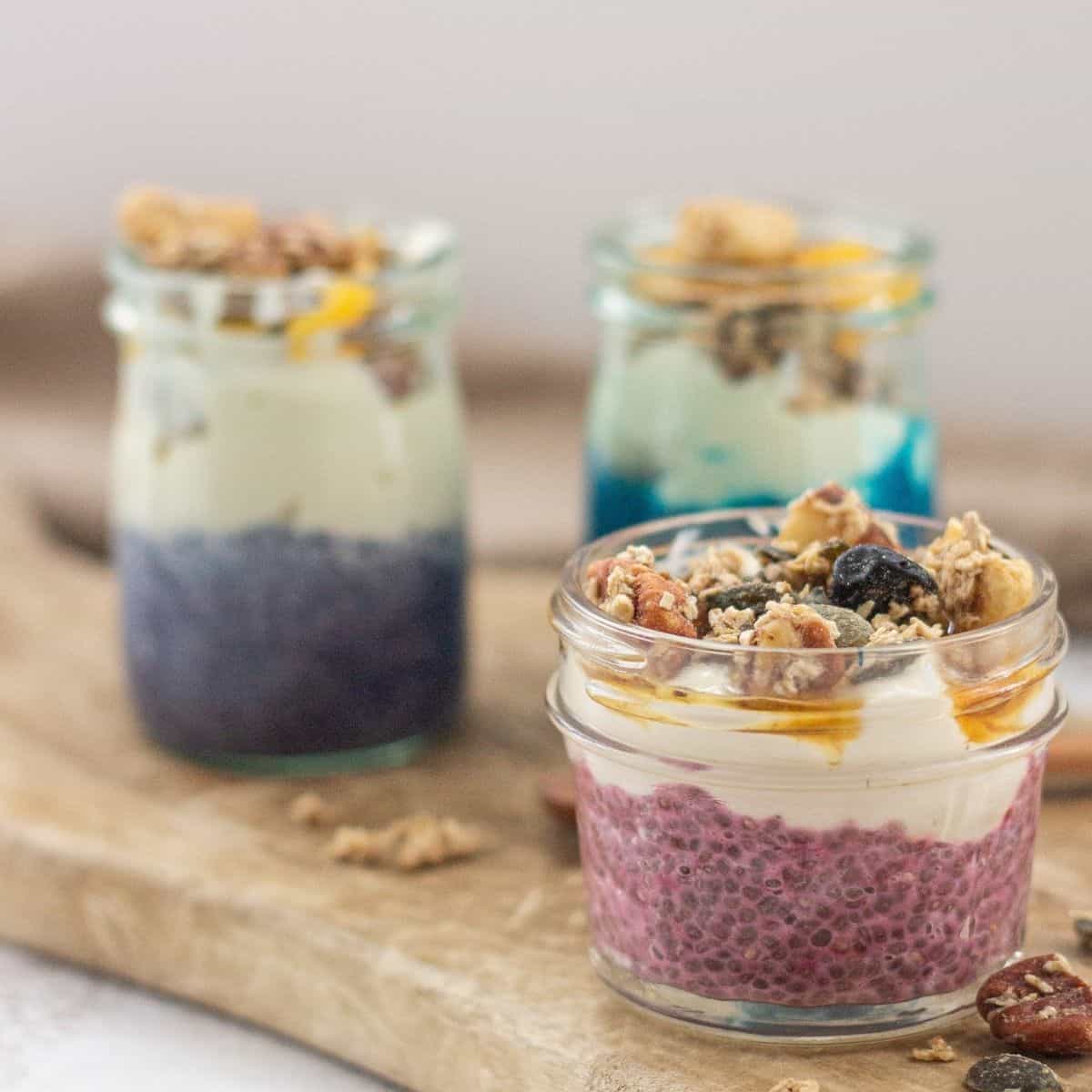 Easy Vegan Chia Pudding – a quick, simple and easy breakfast or pudding!