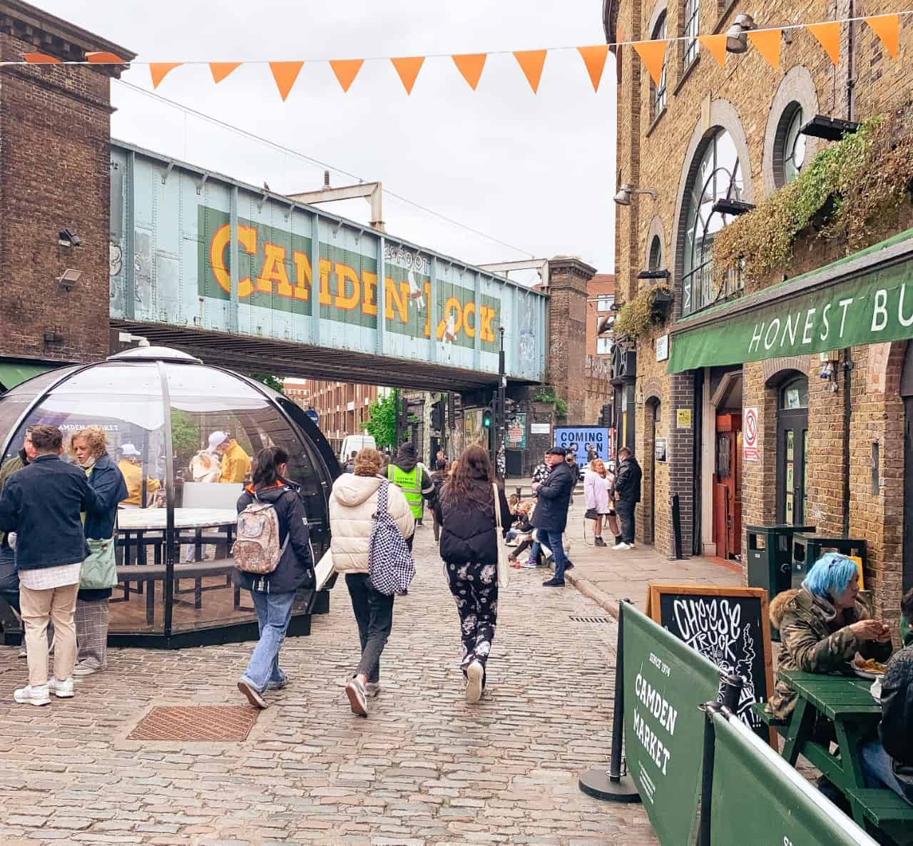 5 Amazing Places to get Vegan Food in Camden Market