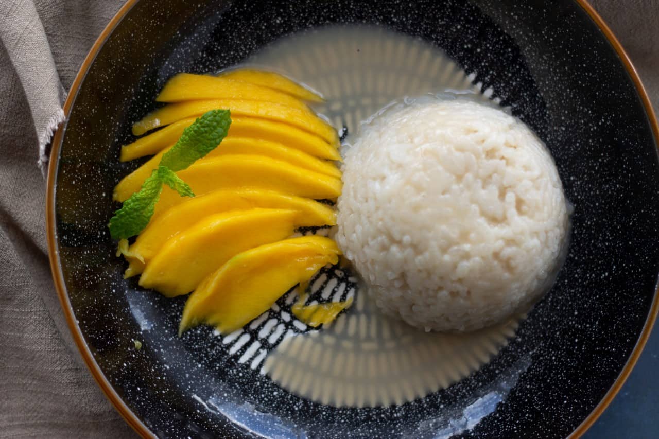 How to Make Mango Sticky Rice