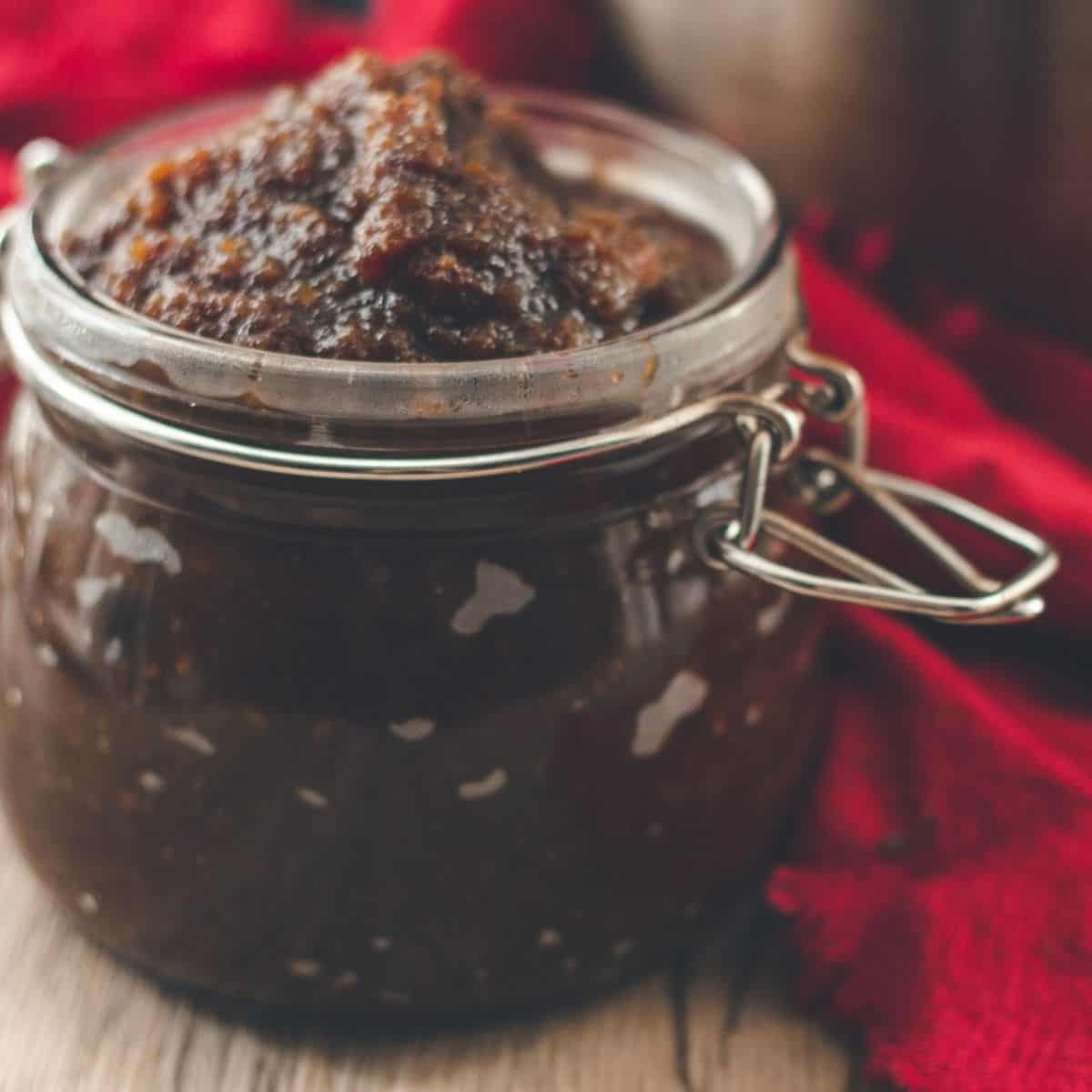 How to Make Easy Vegan Mincemeat