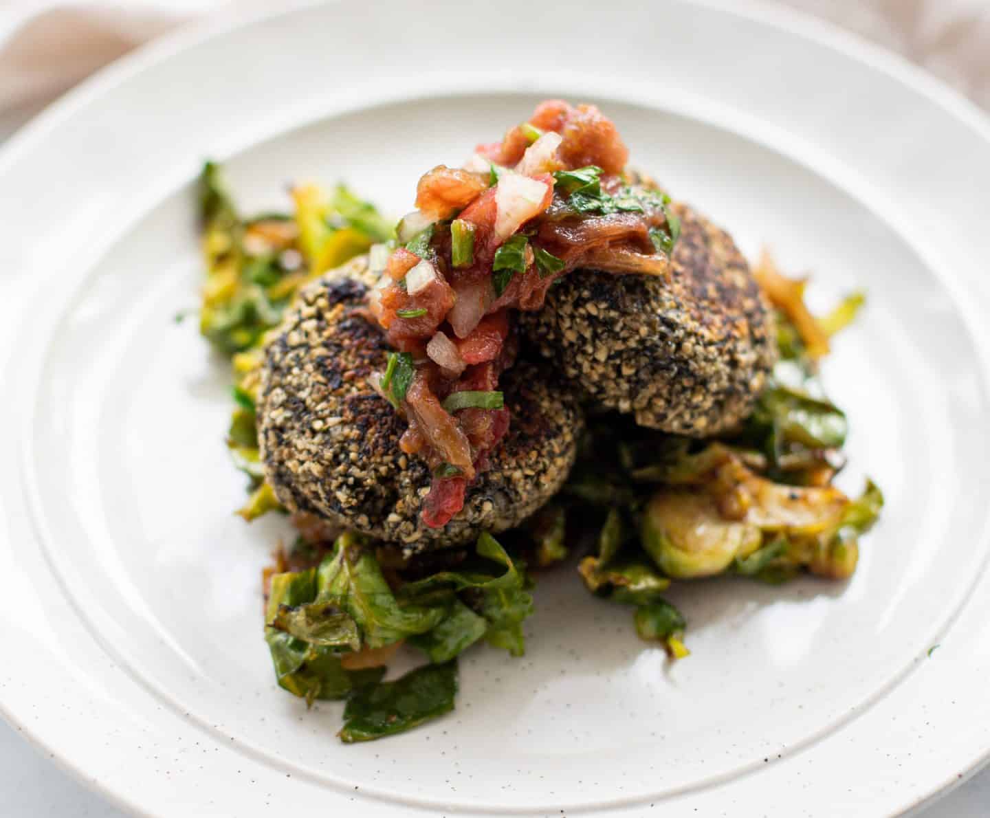 A plate of lavercakes with relish