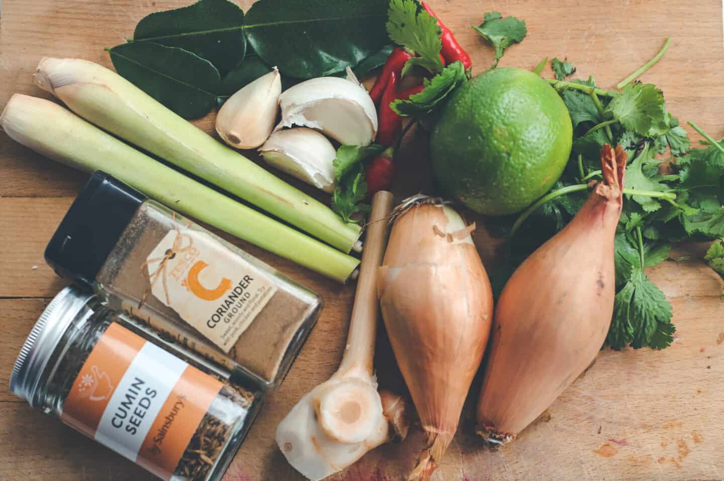 Ingredients to make Thai Green Curry Paste