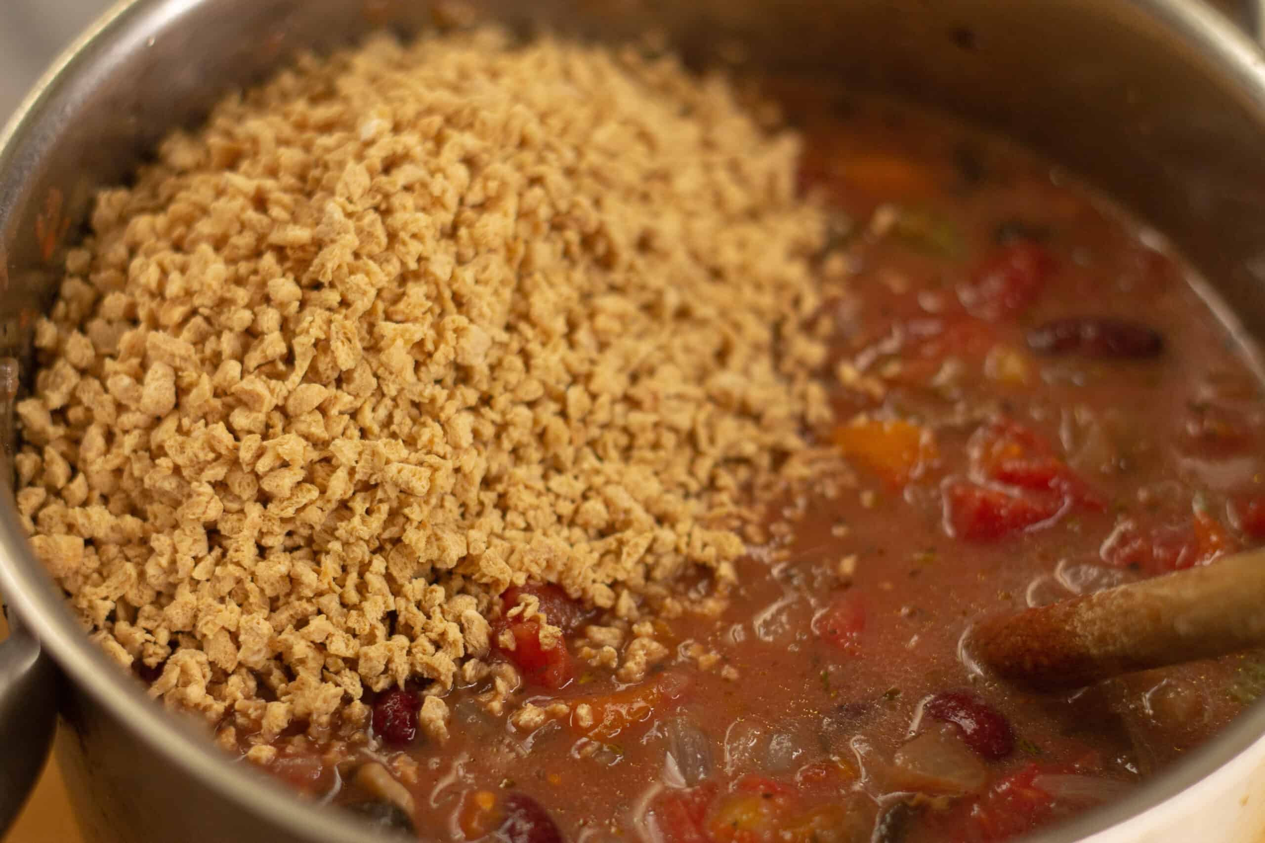 Adding TVP to spaghetti bolognese