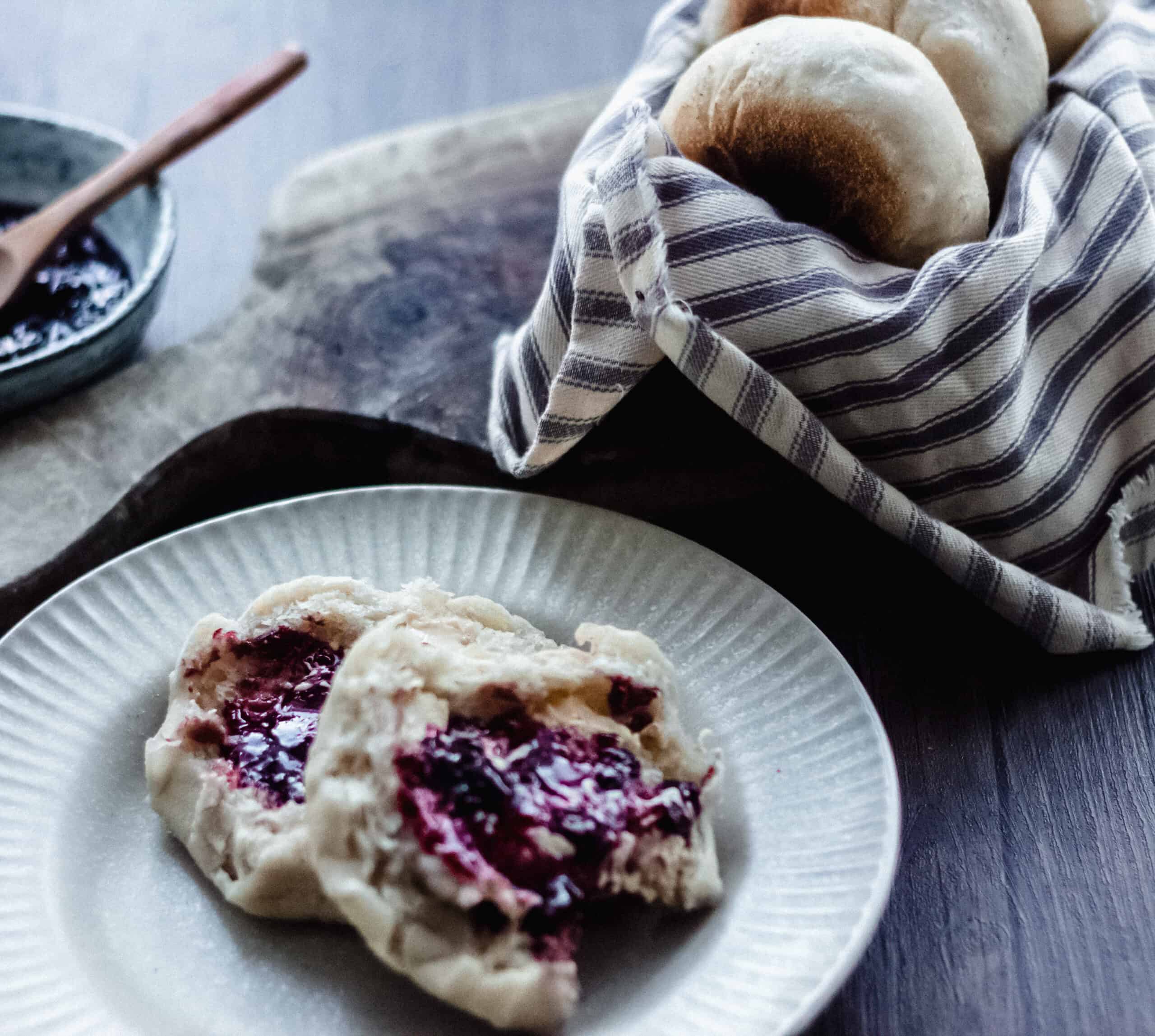English muffins with jam