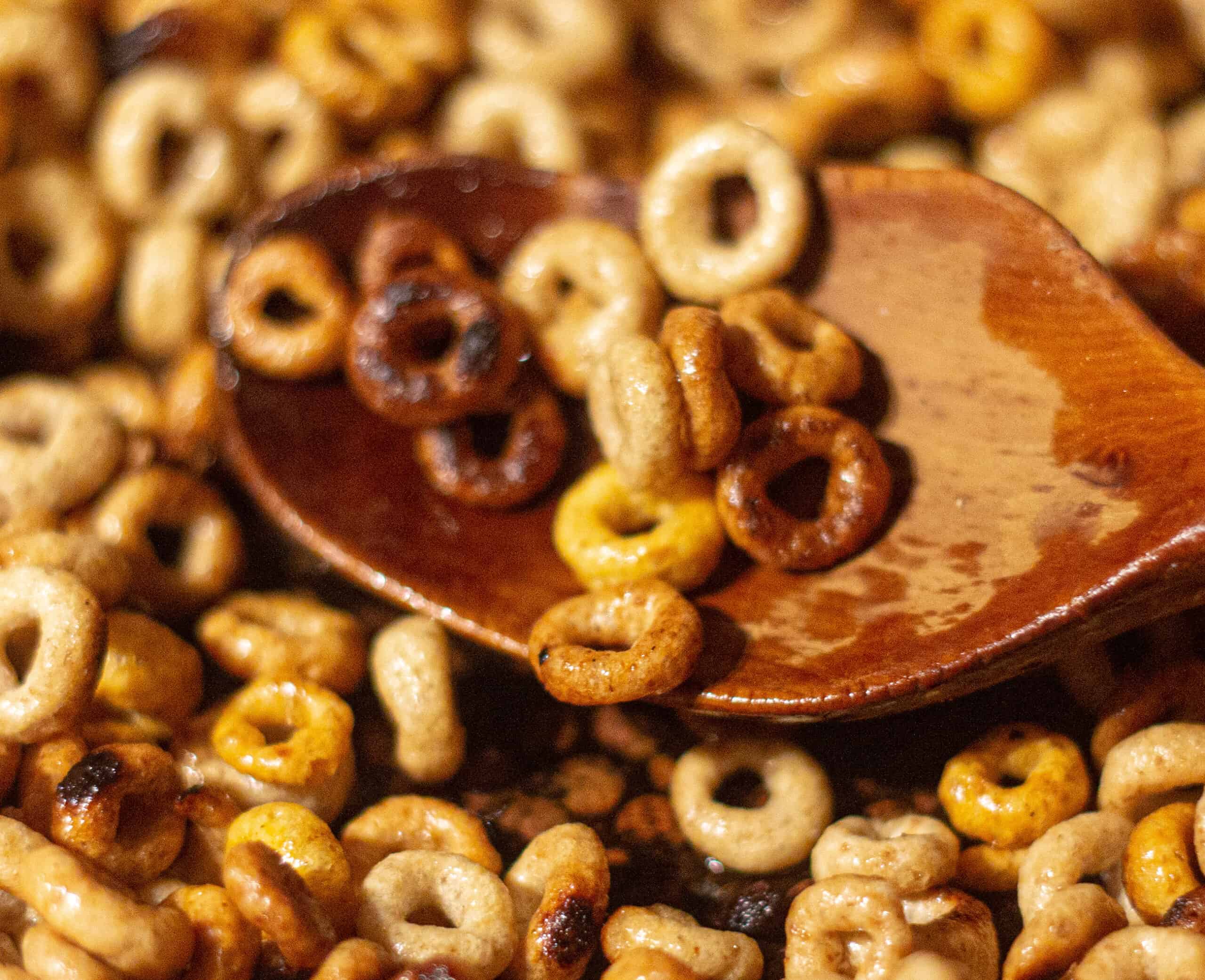 Toasted cheerios in a pan