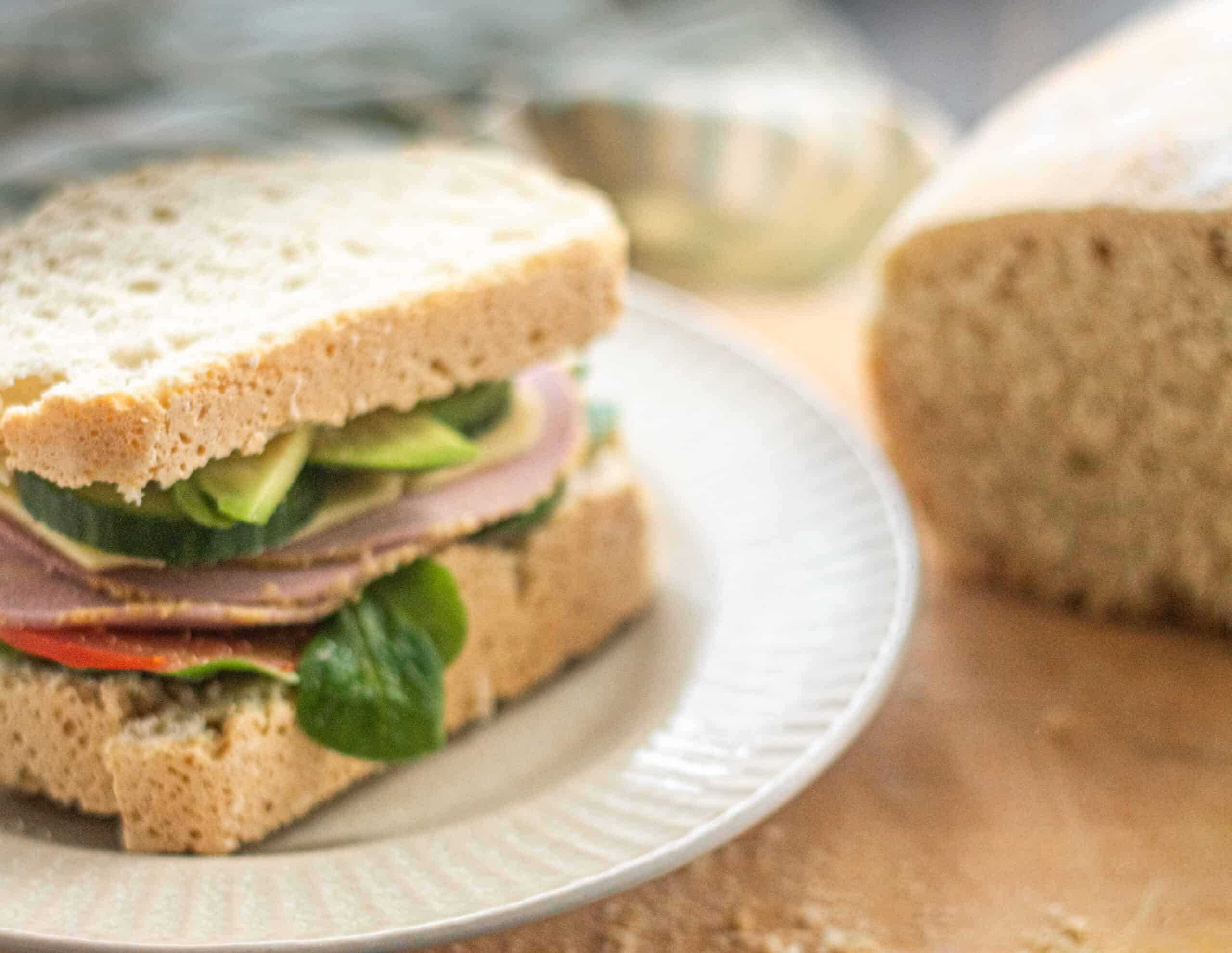 A sandwich made with sandwich bread
