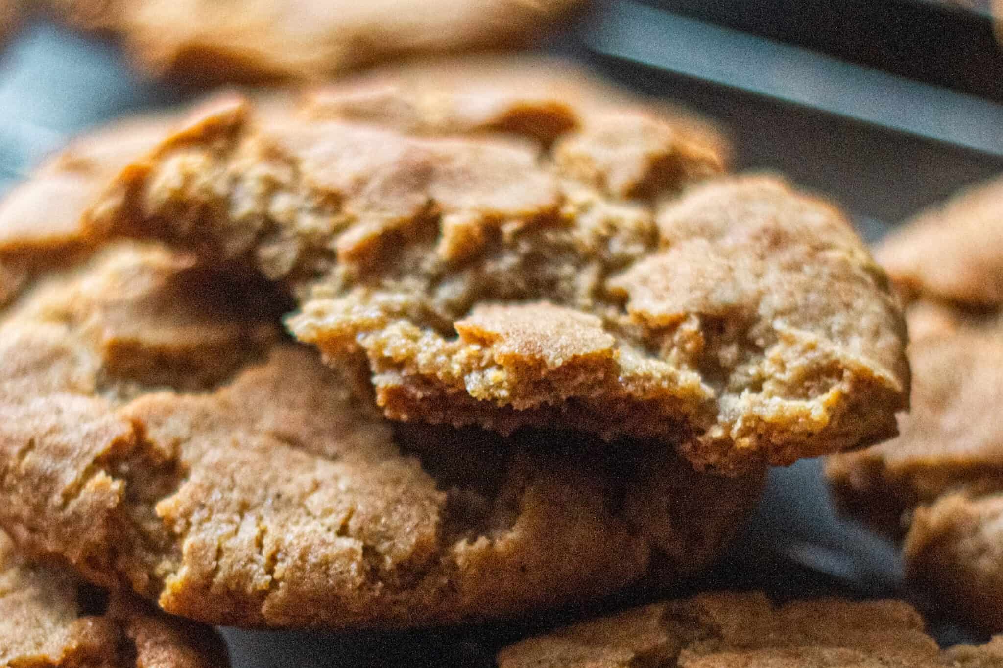 Simple and Spicy Vegan Ginger Biscuits (also known as Cornish Fairings ...