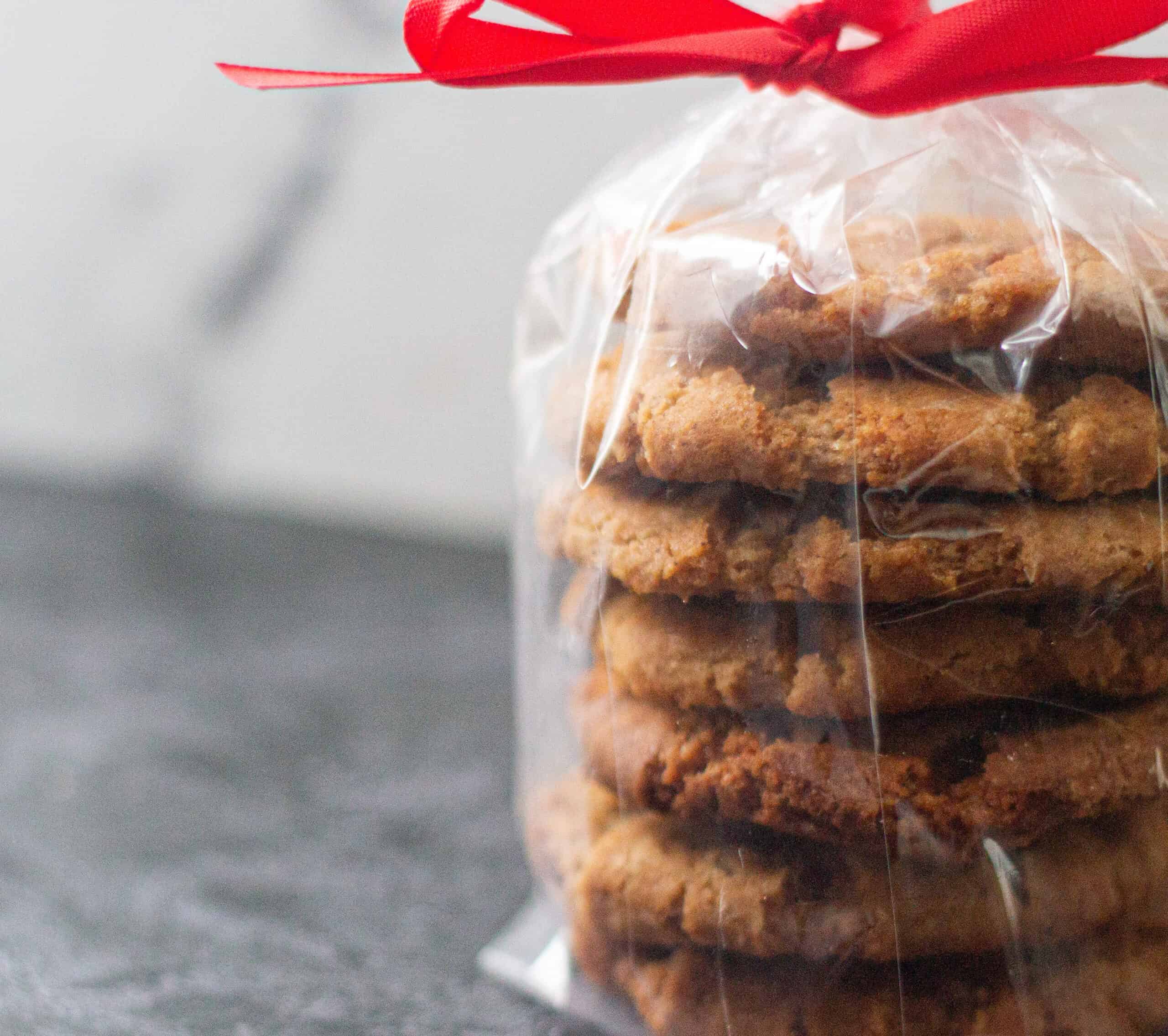 Vegan Ginger Cookies in a gift bag