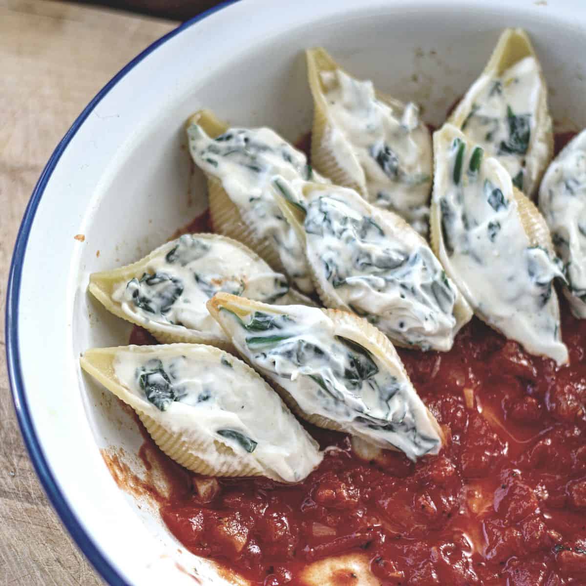 Vegan Stuffed Pasta Shells with Spinach, Cream Cheese and Tomato Sauce – a simple delicious supper dish!