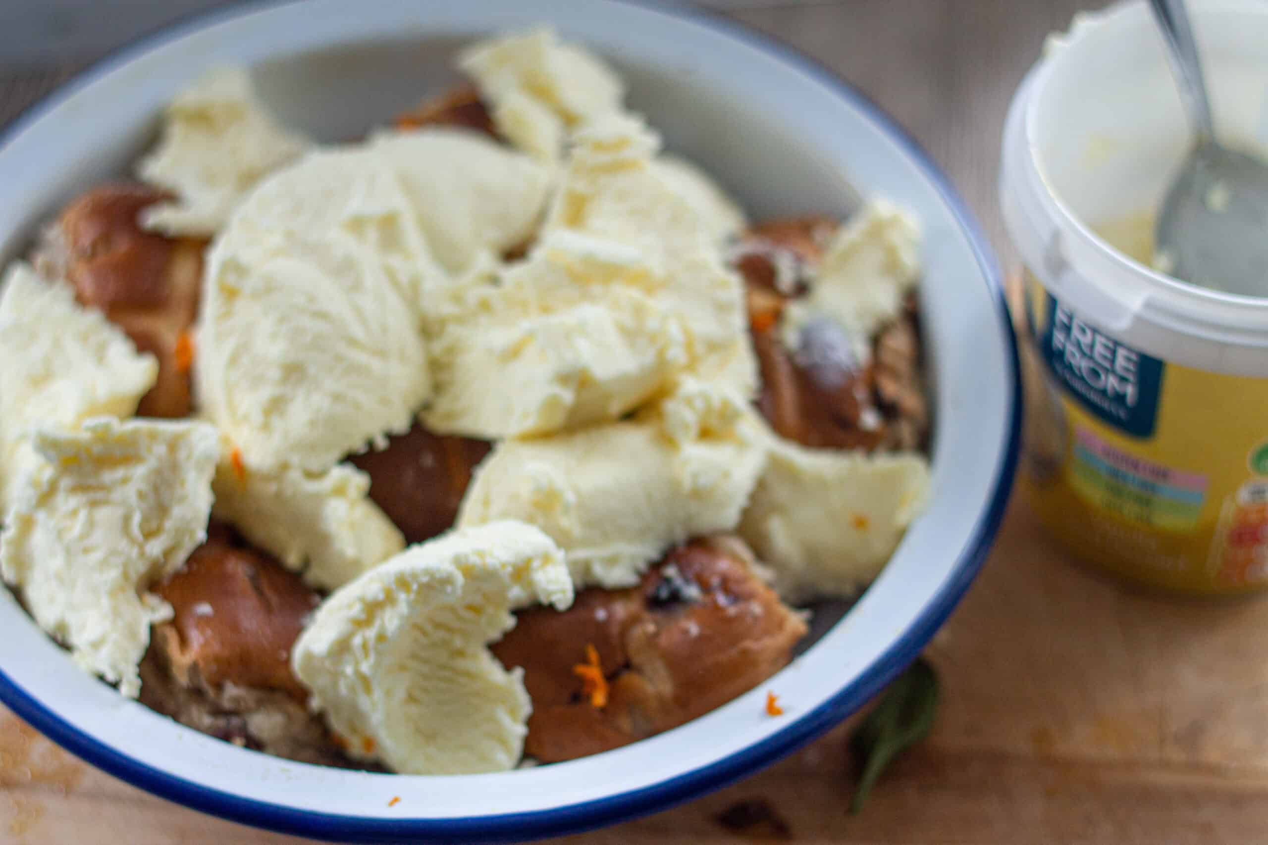 Ice cream on hot cross buns