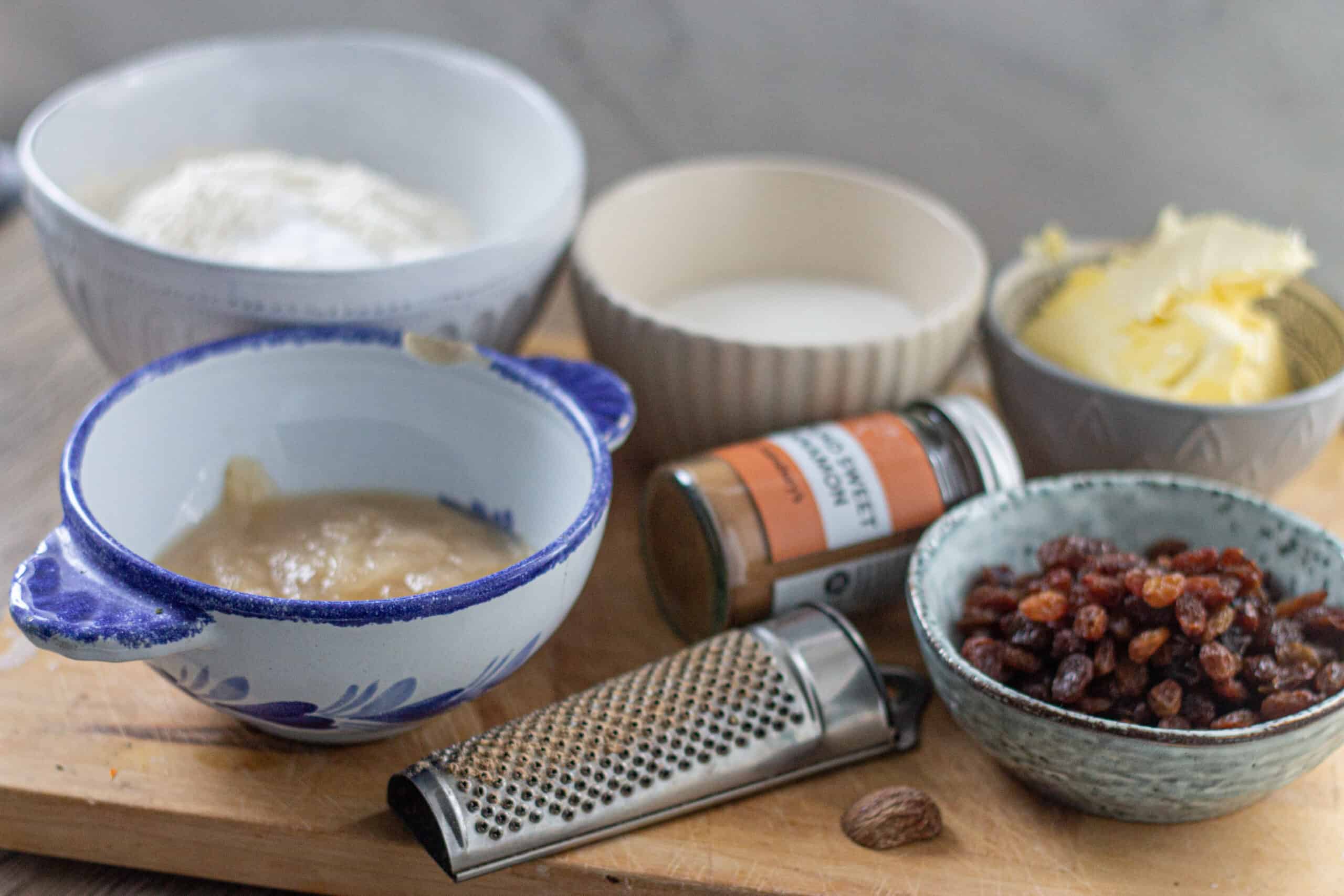 Ingredients for apple cake