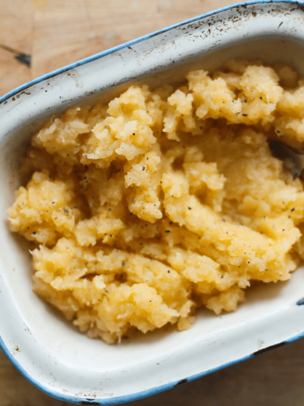 An Easy Recipe for Mashed Swede (Neeps)